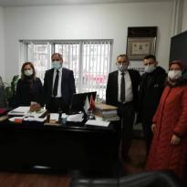 Doğru ekibiyle kutladı