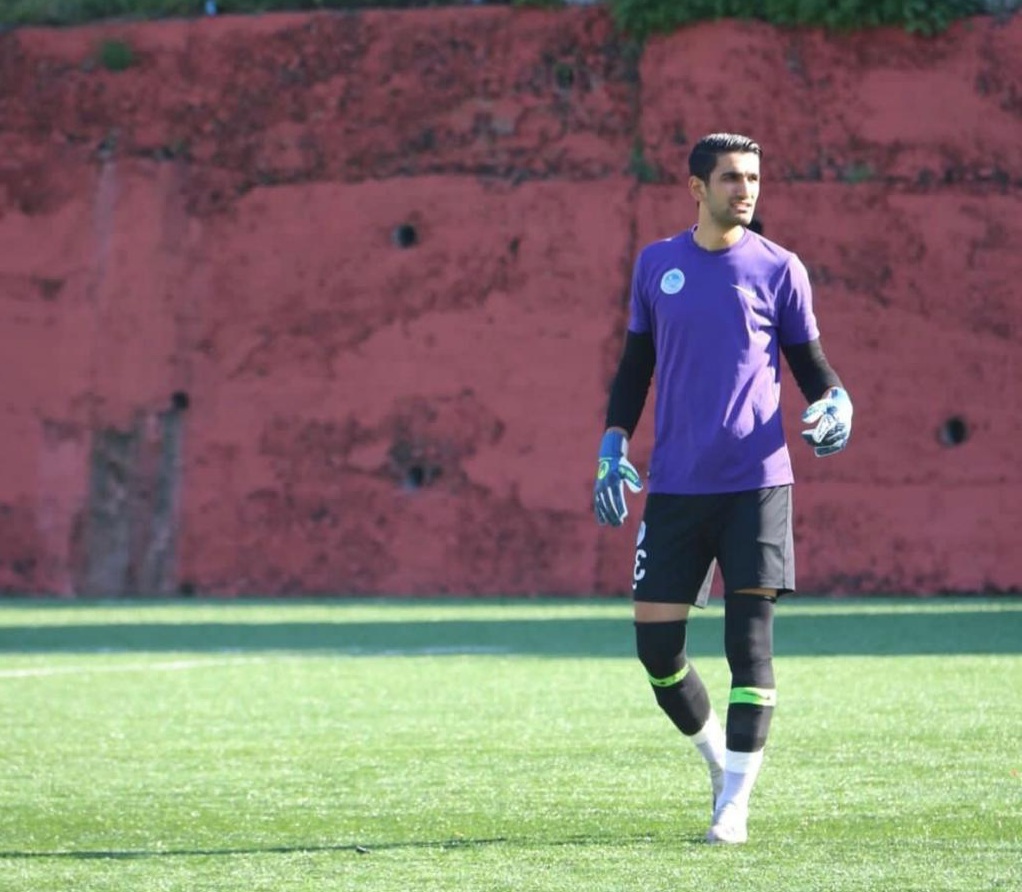 BAŞKA TAKIMLARIN TEKLİFLERİNİ KABUL ETMEDİ KARADENİZSPOR’UN KALESİ EMİN ELLERDE!