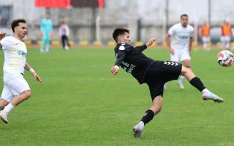 Ereğli Play-Off Aşkına Coştukça Coşuyor.. Deplasmanda bir engeli daha geçti