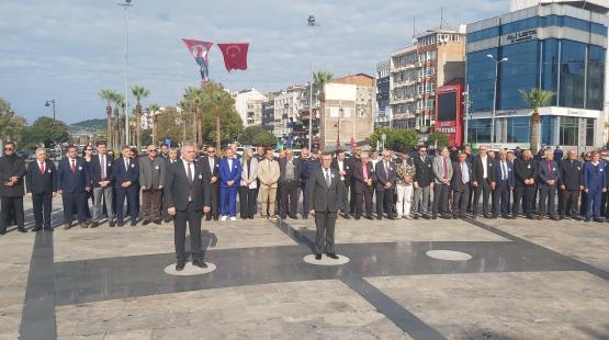 Ereğli’de Muhtarlar Günlerini kutladı
